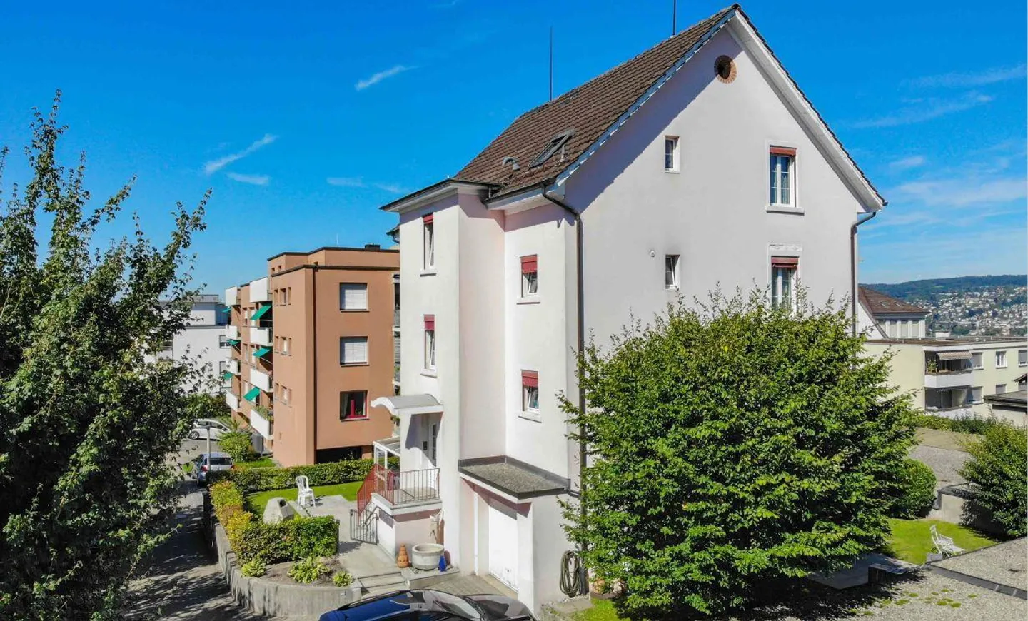 Appartamento attraente di 3,5 stanze nel cuore di Thalwil - Foto 1 di 11