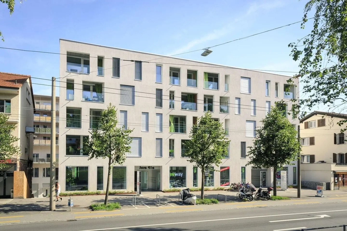 3.5 room apartment on the 1st floor of approx. 88.10m2 with balcony. - Photo 1 of 11