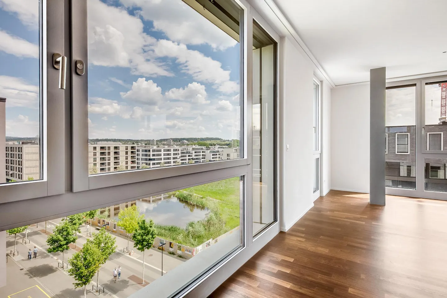 Ingenious apartment with very large terrace - Photo 3 of 7