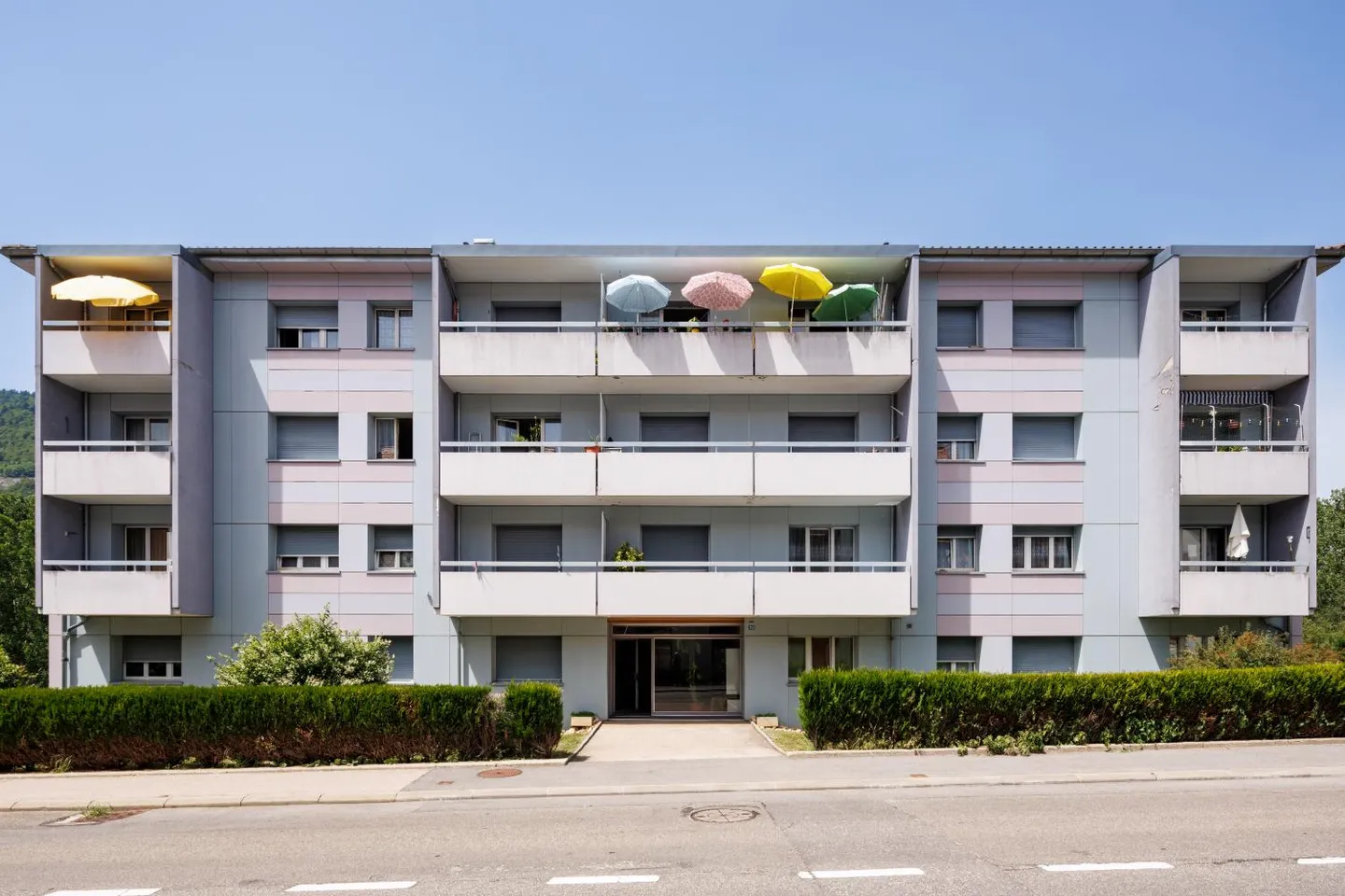 2.5 Room Apartment - Photo 1 of 3