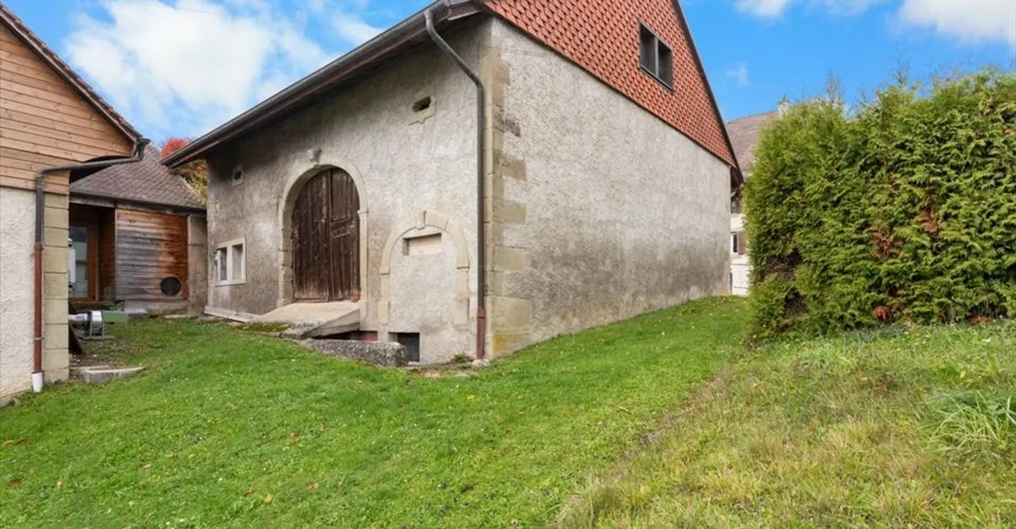Maison Familiale Charmante avec Piscine - Photo 5 sur 12