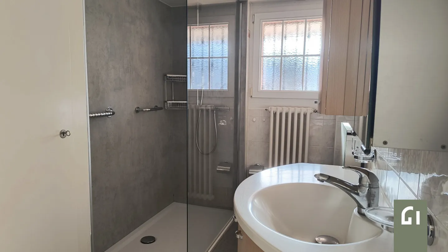 Maison familiale avec appartement - Photo 8 sur 11