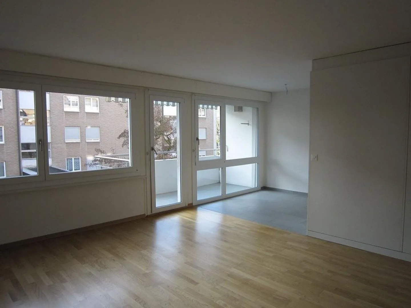 Appartamento accogliente e centralmente situato - Foto 3 di 8