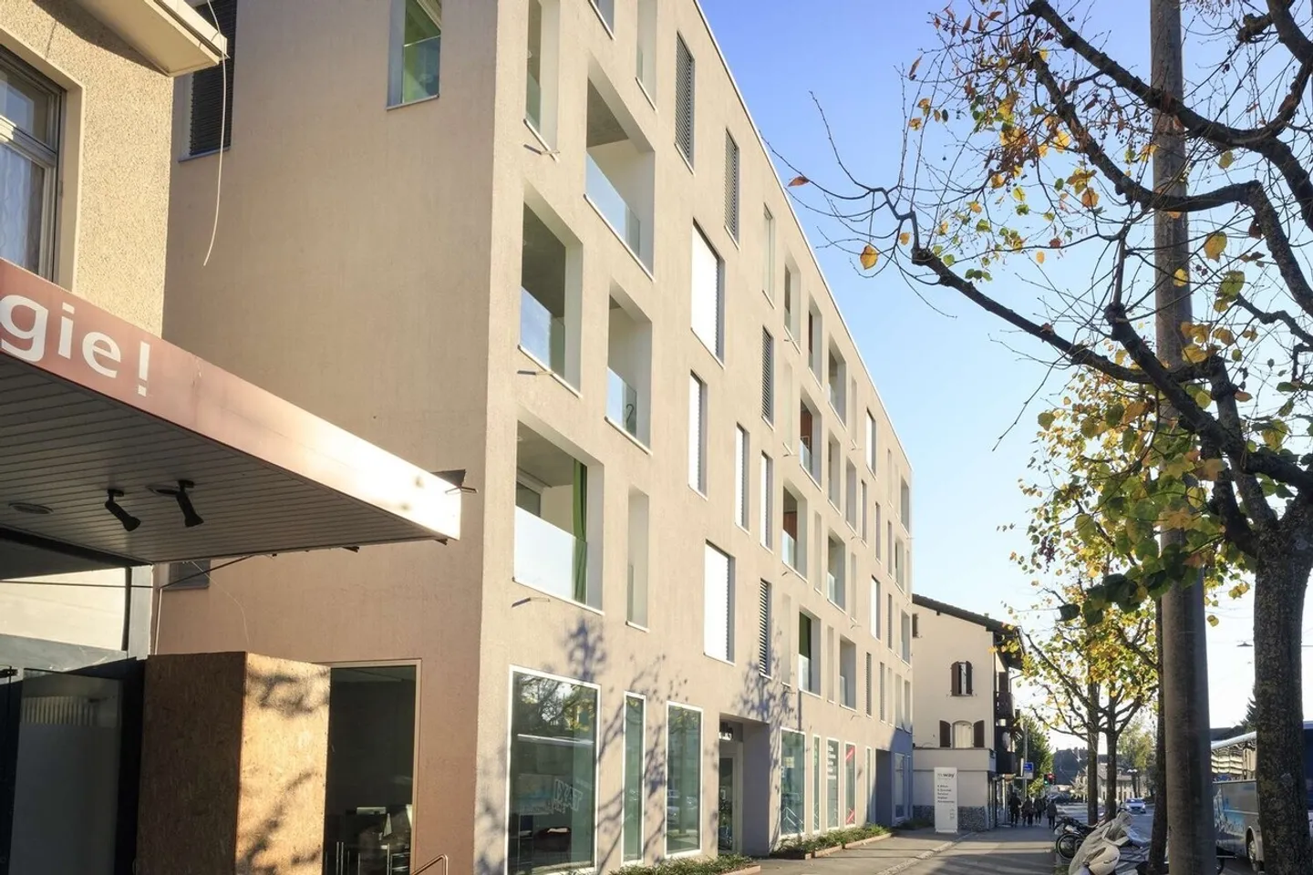 3.5 room apartment on the 1st floor of approx. 88.10m2 with balcony. - Photo 6 of 11