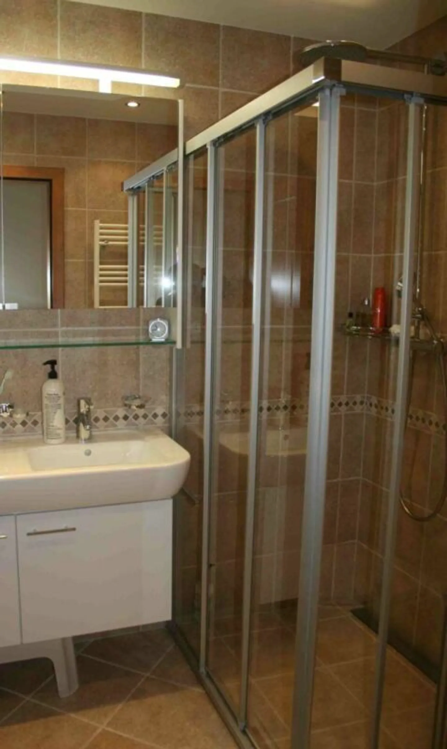 Appartamento in vendita - Foto 9 di 15