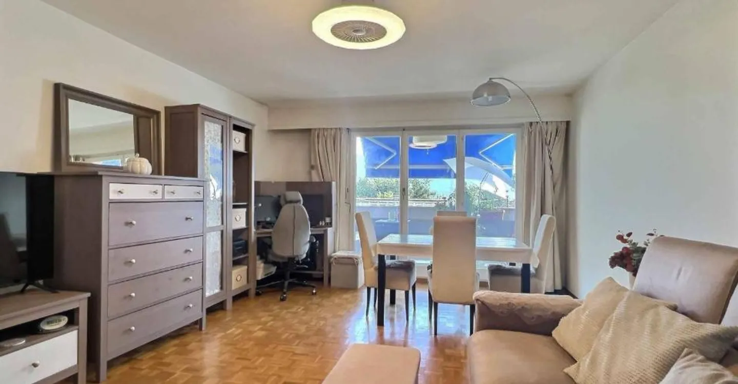 Ideal for an investor! - Photo 1 of 4