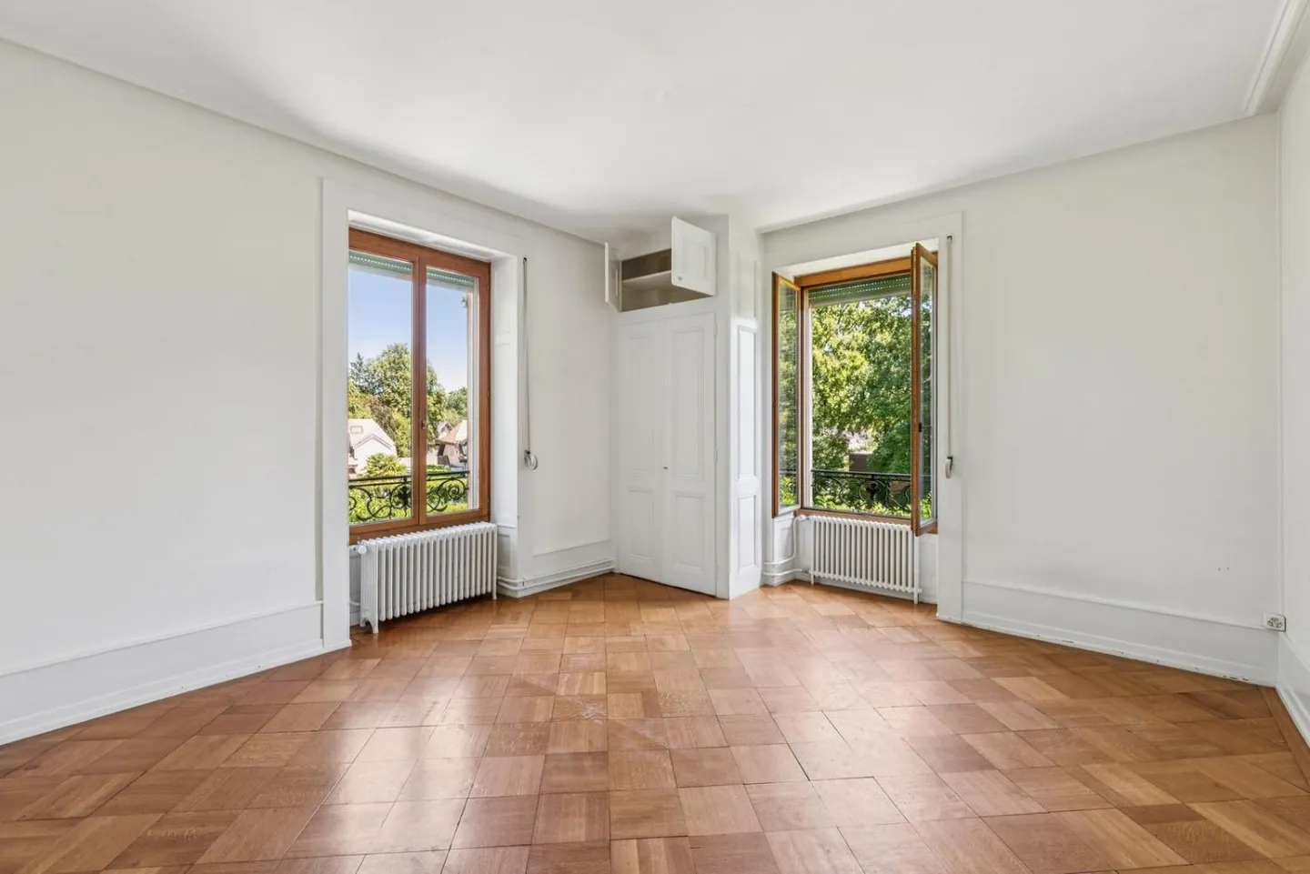 Appartamento con carattere al 1° piano di una villa - Foto 5 di 7