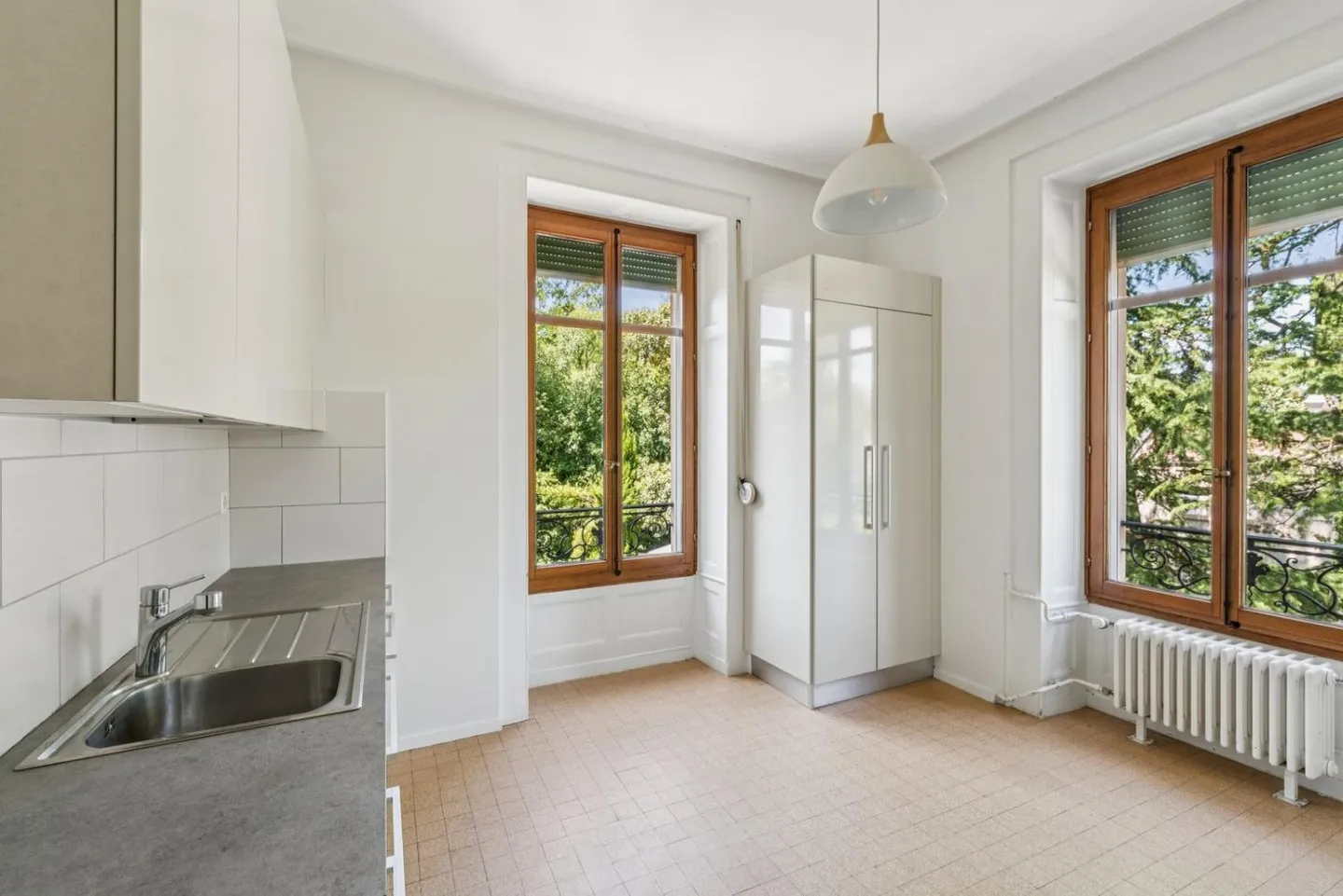 Appartamento con carattere al 1° piano di una villa - Foto 6 di 7