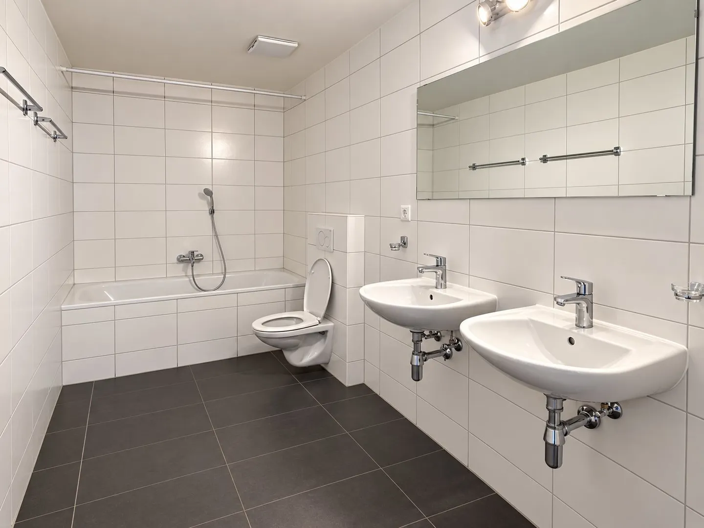 Bel Appartement avec Jardin - Photo 3 sur 10