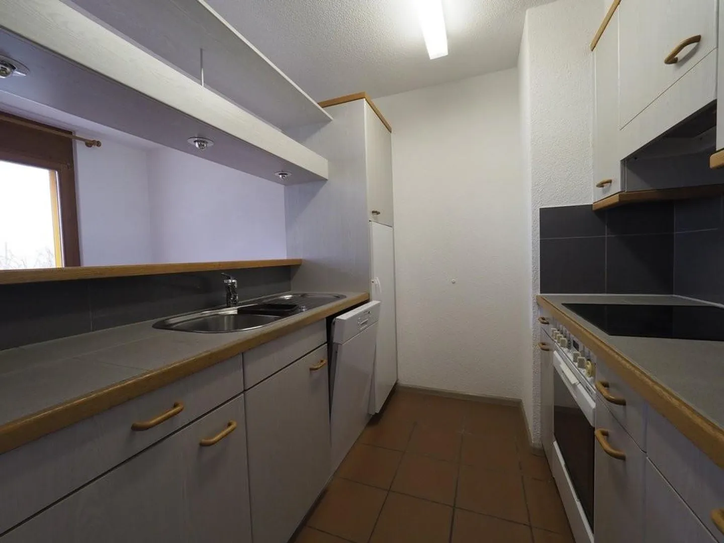 Appartamento spazioso - Foto 4 di 5