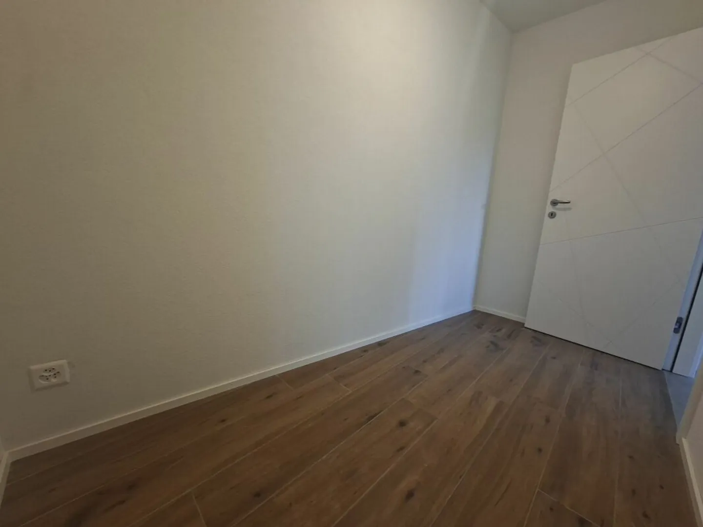 Modernes 3.5-Zimmer Appartement - Foto 7 von 12