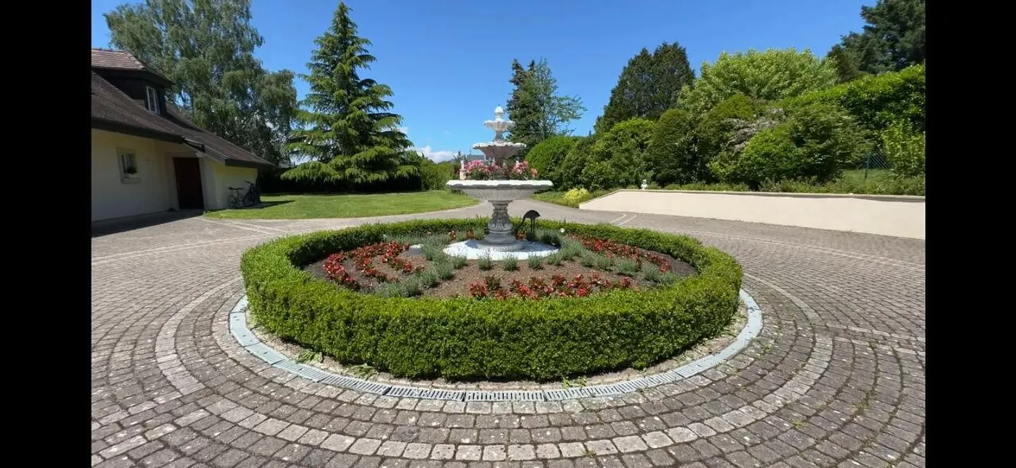Villa elegante vicino a Losanna - Foto 1 di 7