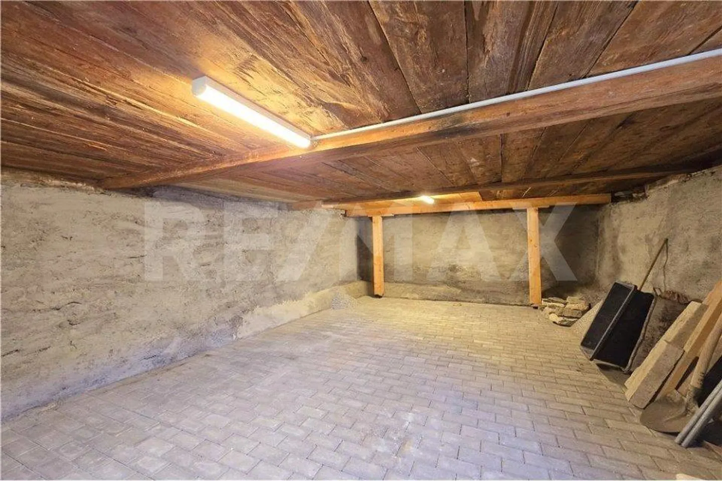 Chalet tradizionale del Vallese con charme nascosto nel verde - Foto 12 di 13