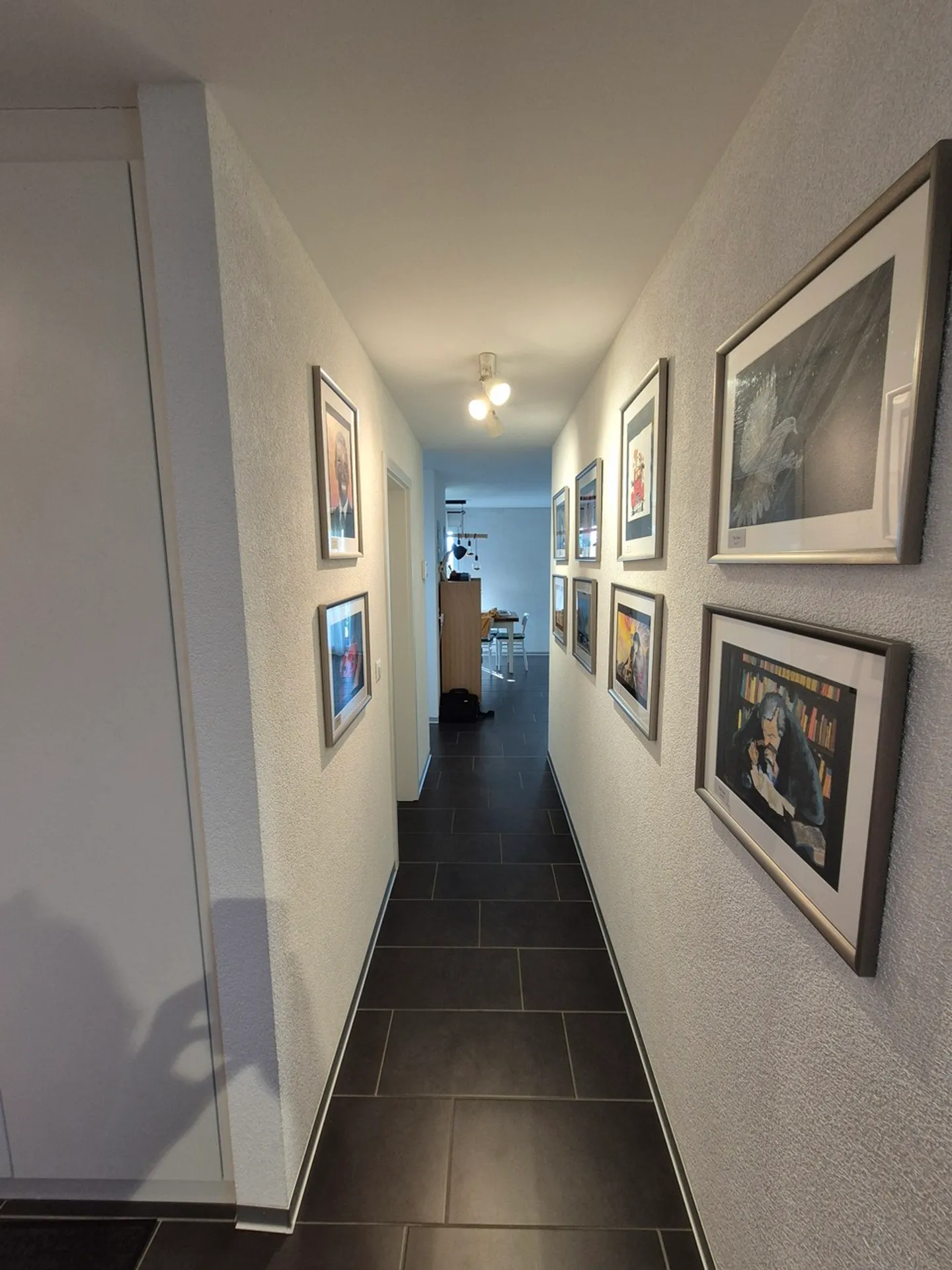 À louer - Bel appartement 4,5 pièces avec superbe vue à Semsales - Photo 3 sur 10
