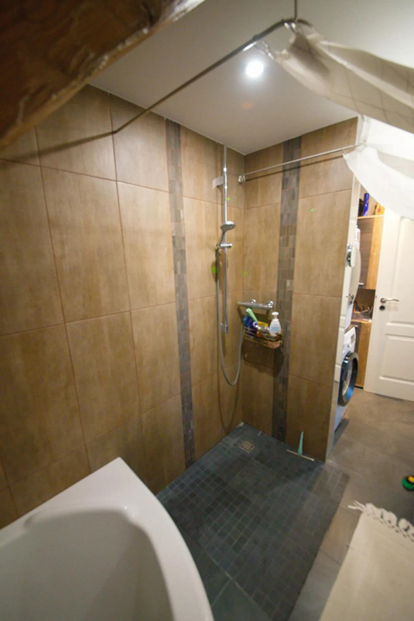 Sopra i tetti di Klein-Paris - Foto 14 di 15