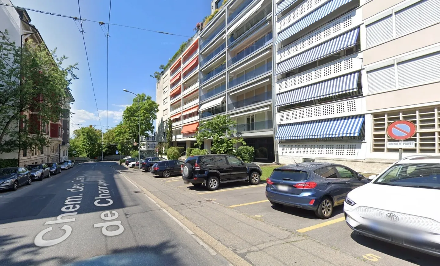 Parkplatz außen in Champel - Foto 1 von 2