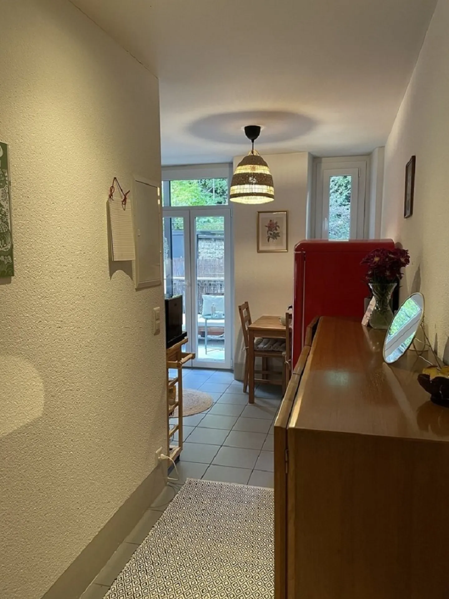 Modernes Apartment mit Balkon - Foto 10 von 11