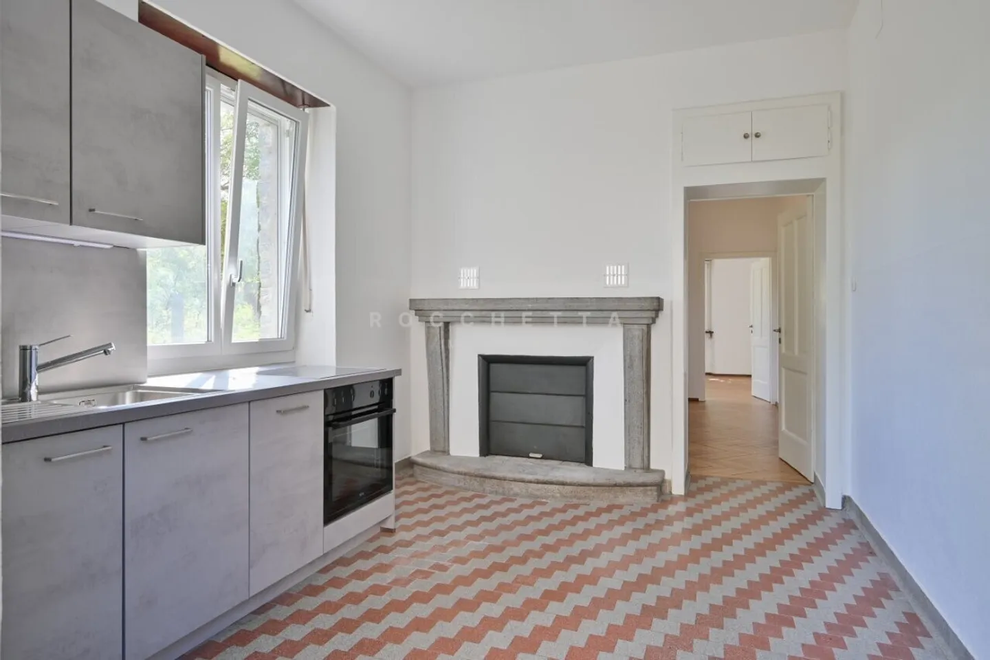 Casa bifamiliare e Dépendance immersi nel verde con vista sul fiume - Foto 8 di 8