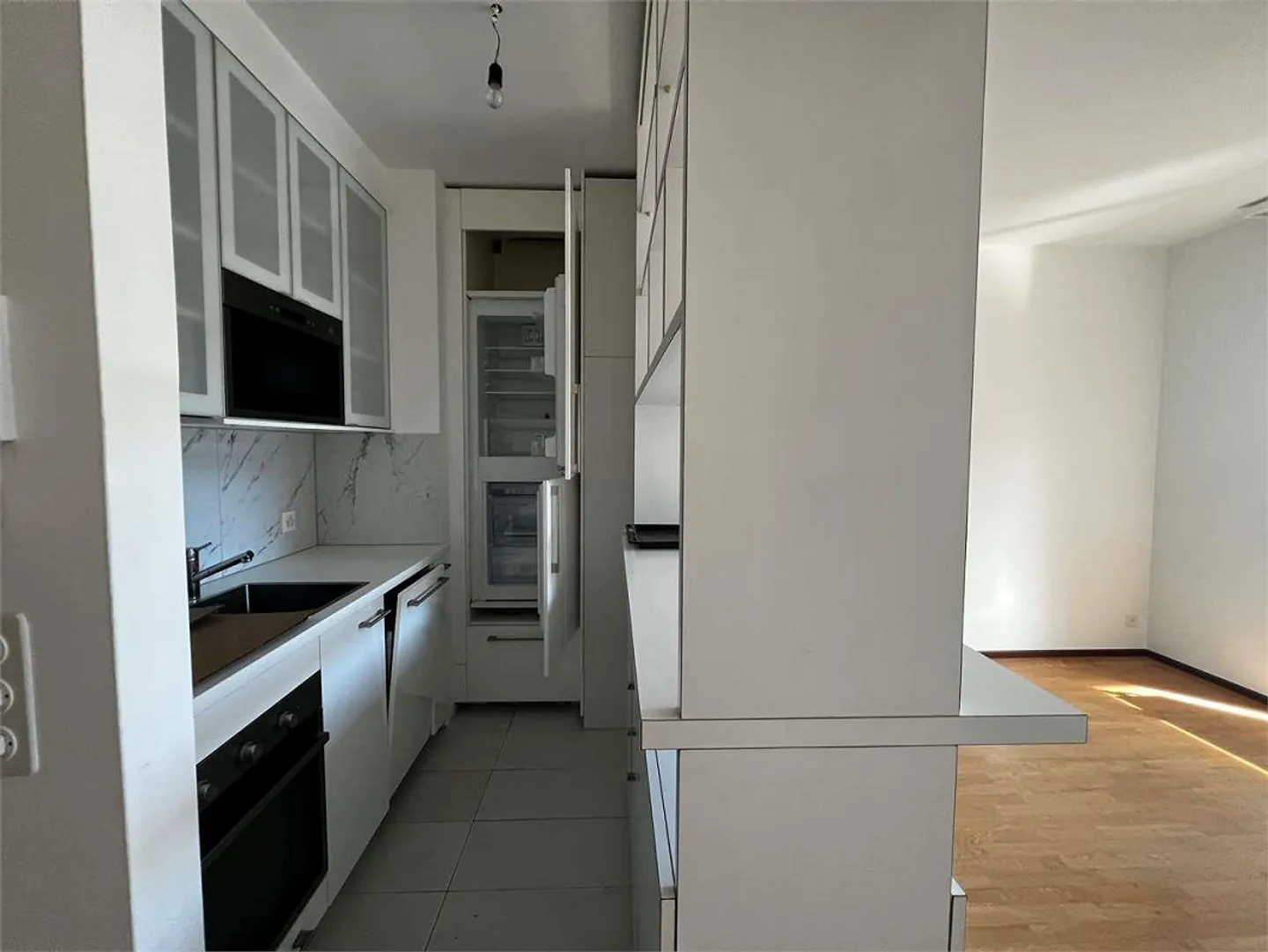 Monolocale accogliente con terrazza a Lugano - Foto 3 di 6