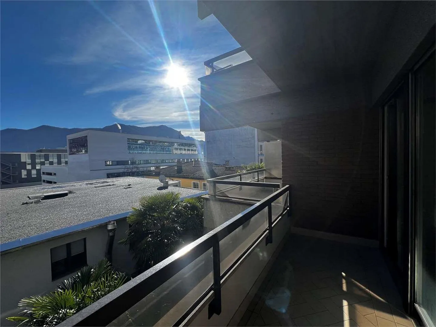 Monolocale accogliente con terrazza a Lugano - Foto 6 di 6