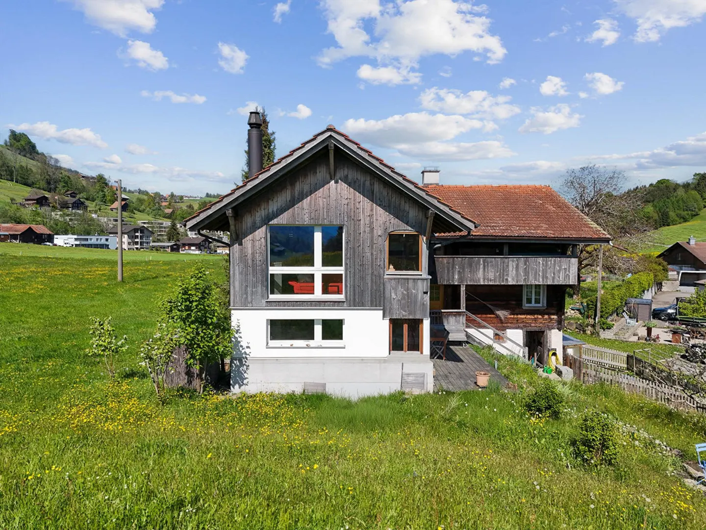 Historical Jewel: Single-family house with modern extension & connection building - Photo 24 of 26
