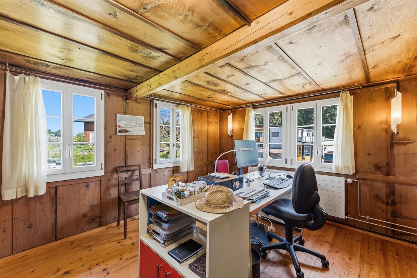 Historical Jewel: Single-family house with modern extension & connection building - Photo 13 of 26