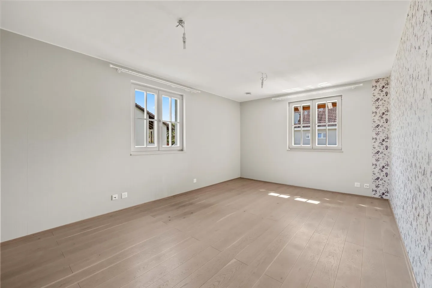 6-Zimmer Einfamilienhaus in unmittelbarer nähe zur ISB sucht Familie - Foto 10 von 18