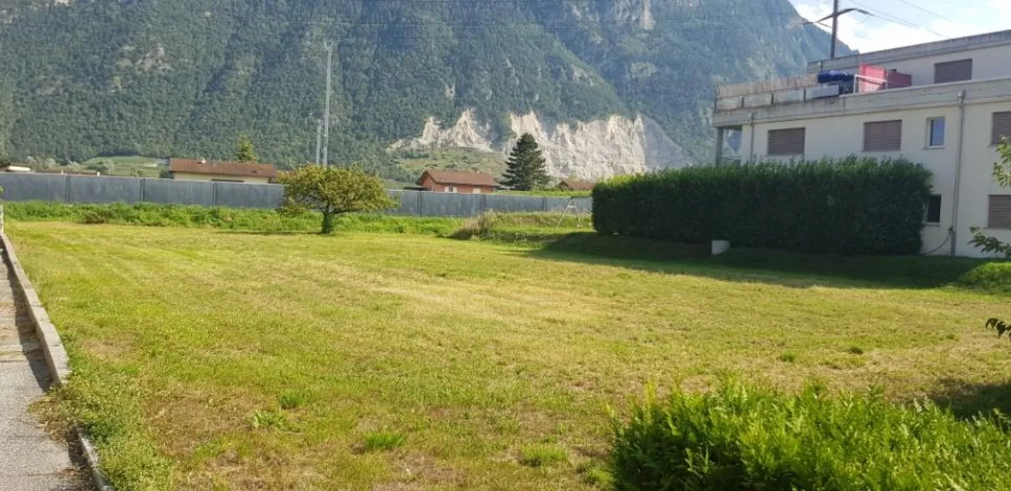 Terreno edificabile per casa bifamiliare in vendita a St-Léonard - Foto 2 di 4
