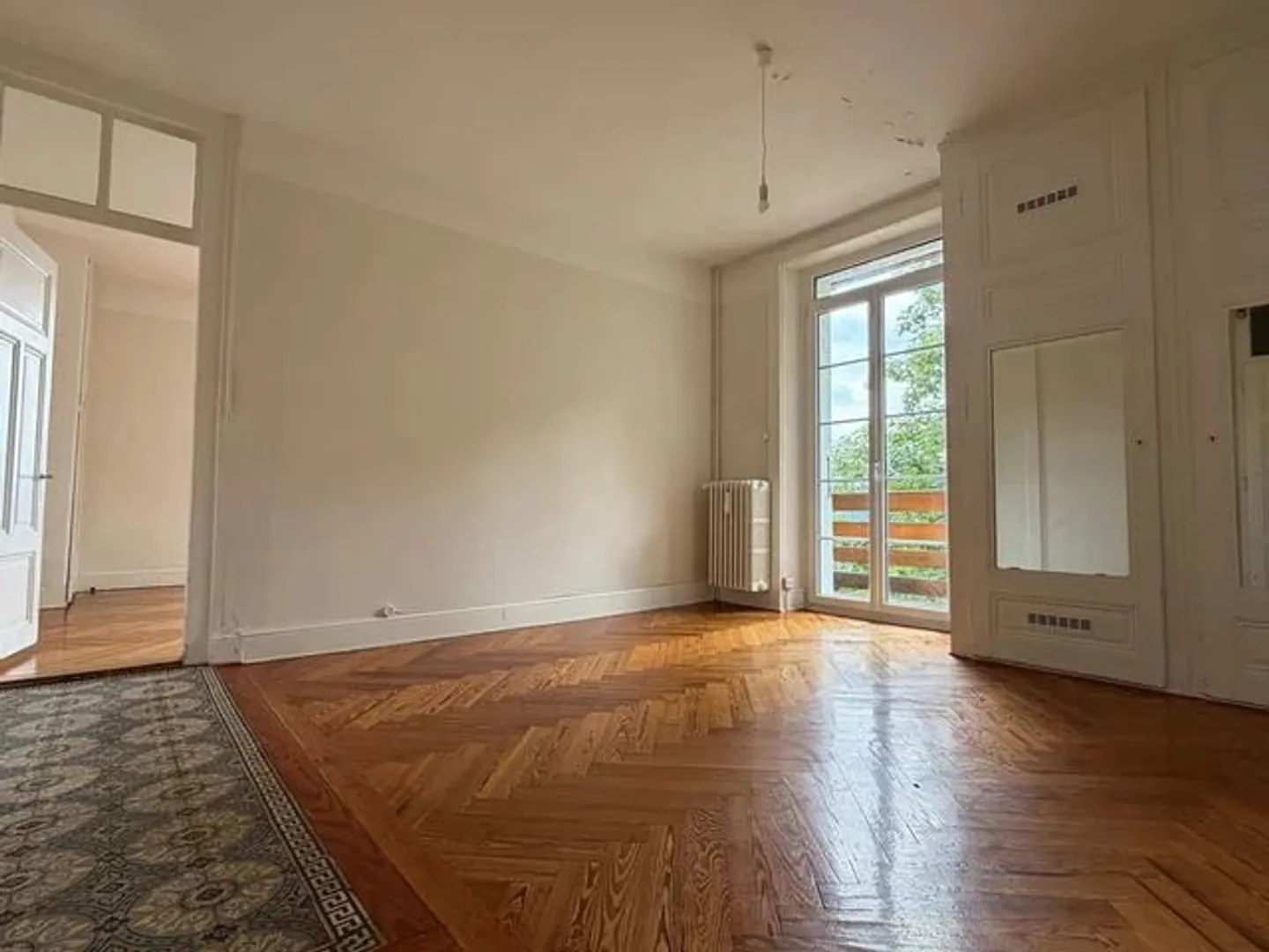 Charming 2-room apartment on the 3rd floor - Photo 1 of 7