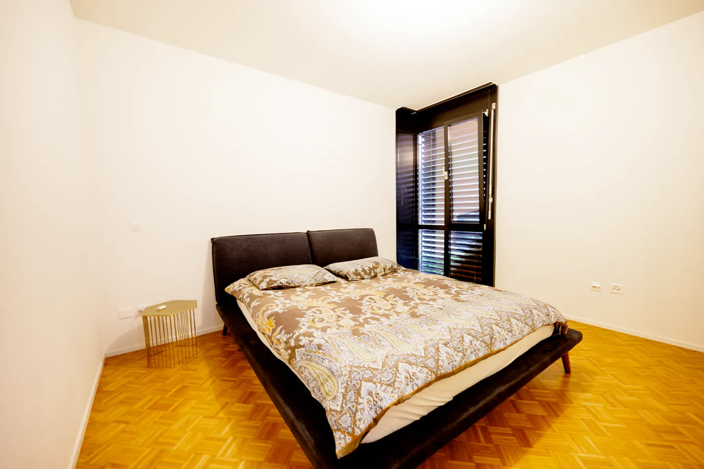 Stunning duplex flat with private garden - Foto 9 di 11