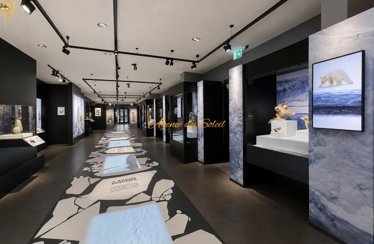 Grand espace commercial de 191 m² en plein coeur de la station ! - Photo 1 of 5