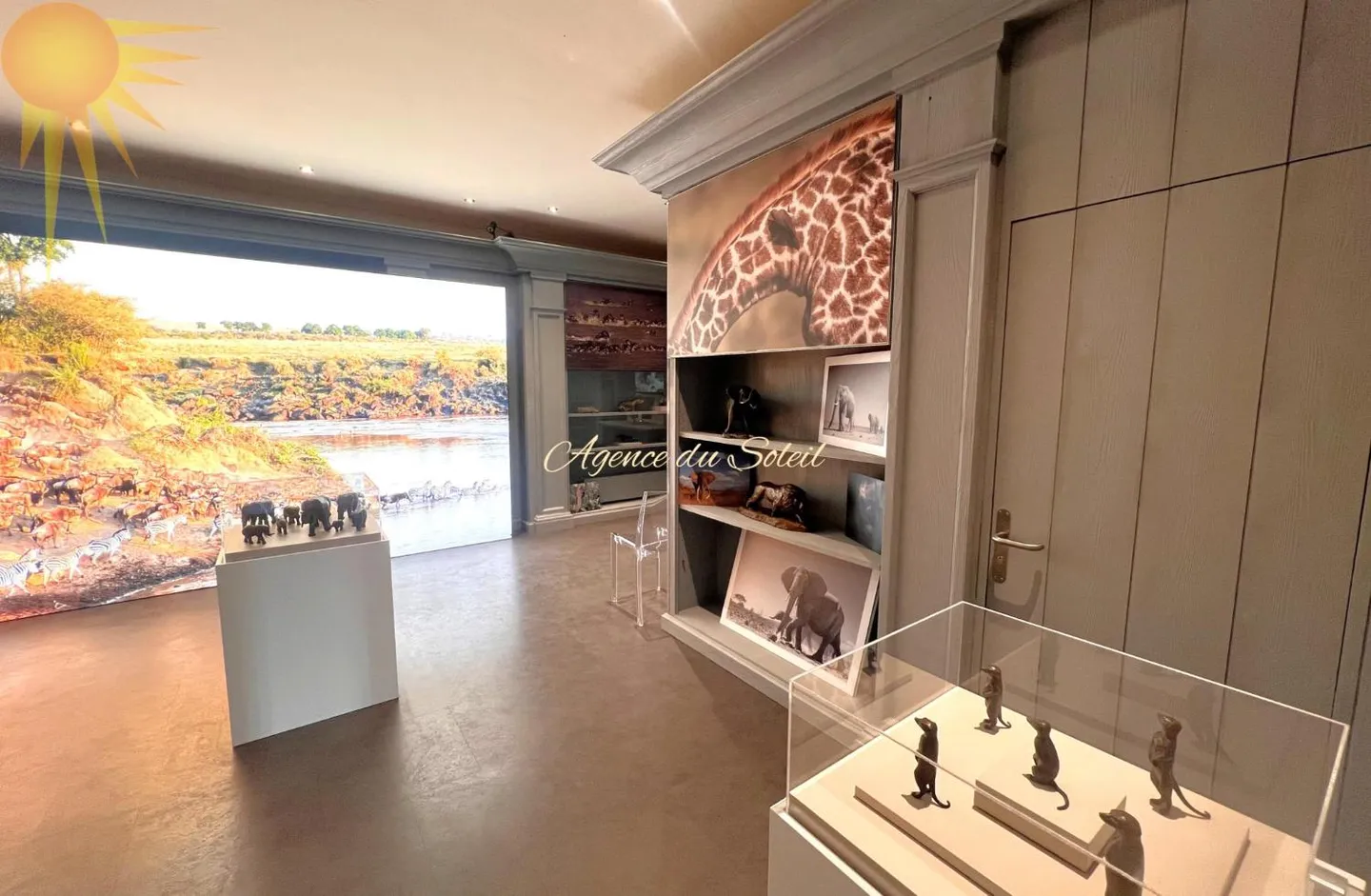 Grand espace commercial de 191 m² en plein coeur de la station ! - Photo 5 of 5