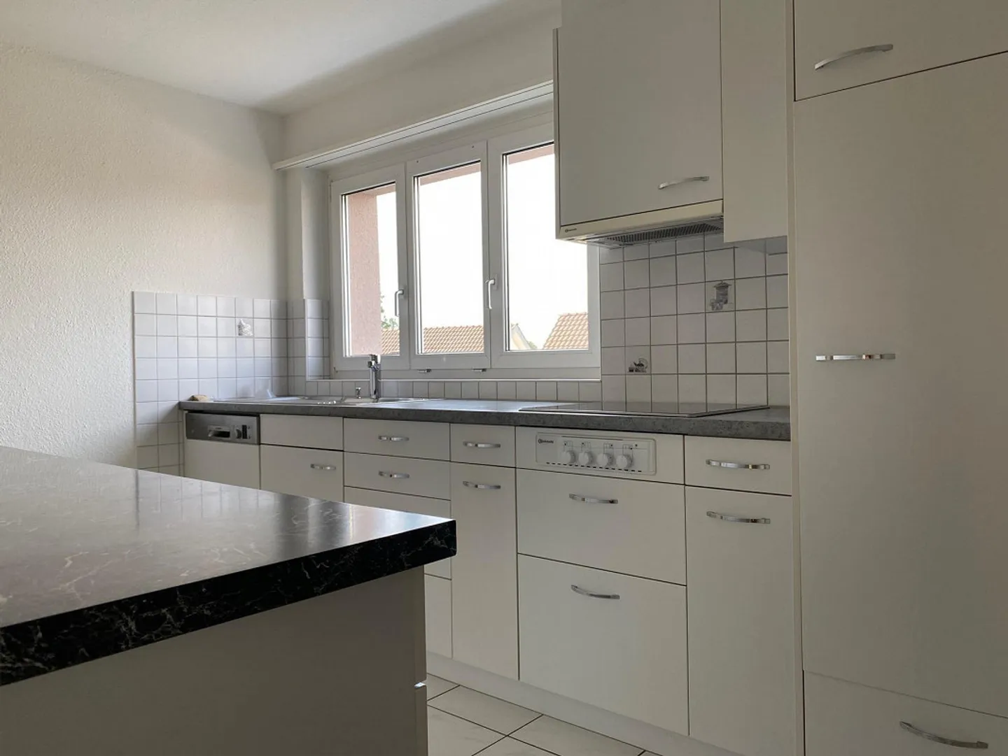 Helle 3.5-Zi-Wohnung mit grossem Balkon – zentral & ruhig! - Foto 7 von 23