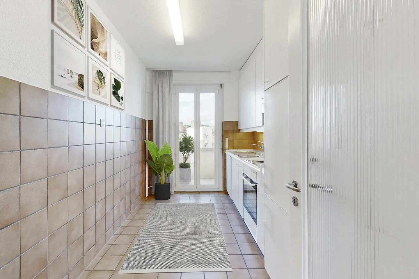 Family Apartment! Lease until 31.03.2028 - Photo 1 of 6