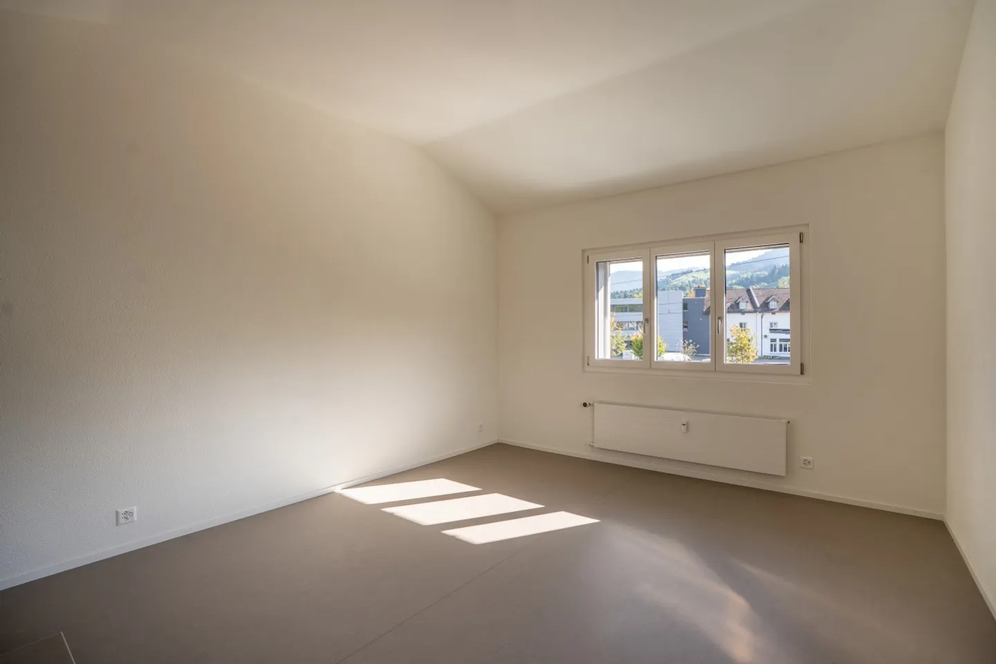 Prima occupazione: Oasis abitativa con grande terrazza e giardino privato - Foto 5 di 10