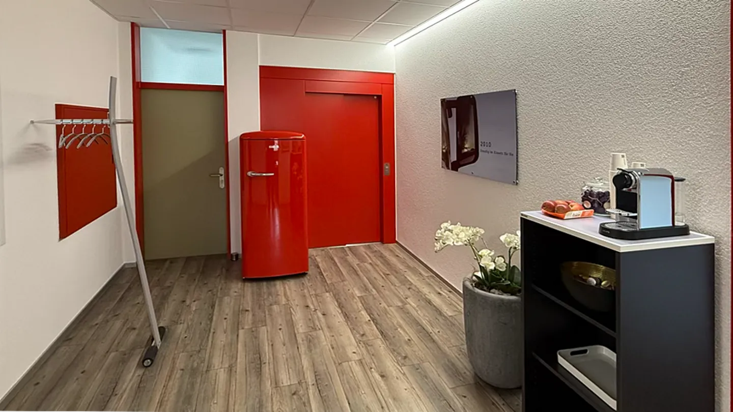 Office space for rent with an area of 45m2 - Photo 8 of 9