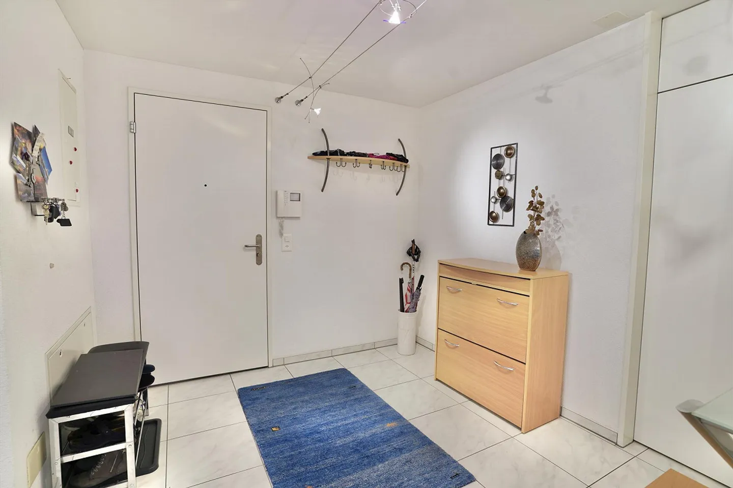 Appartamento luminoso e moderno di 4 1/2 (3 1/2) stanze con parcheggio sotterraneo in vendita - Foto 10 di 15