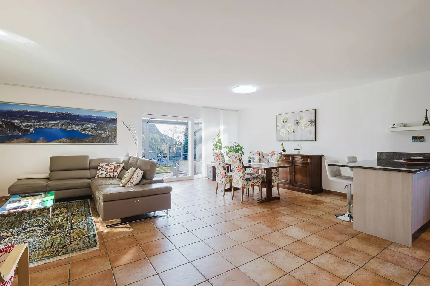 The true home: well built and designed for better living - Photo 2 of 15