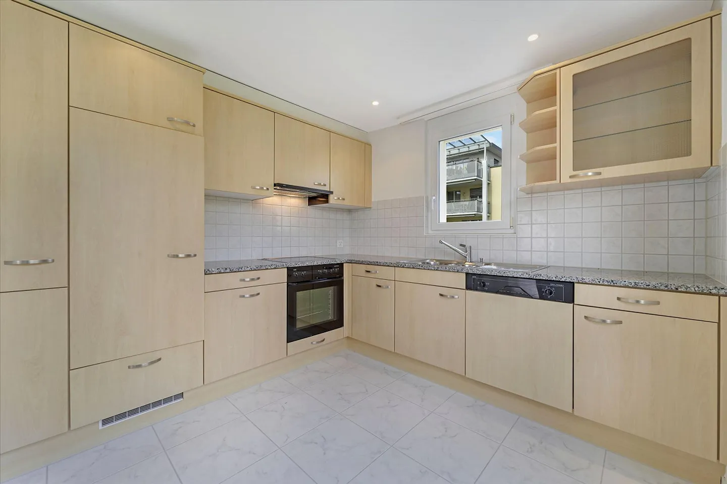 Familial avec beaucoup de lumière du jour - Photo 4 sur 9