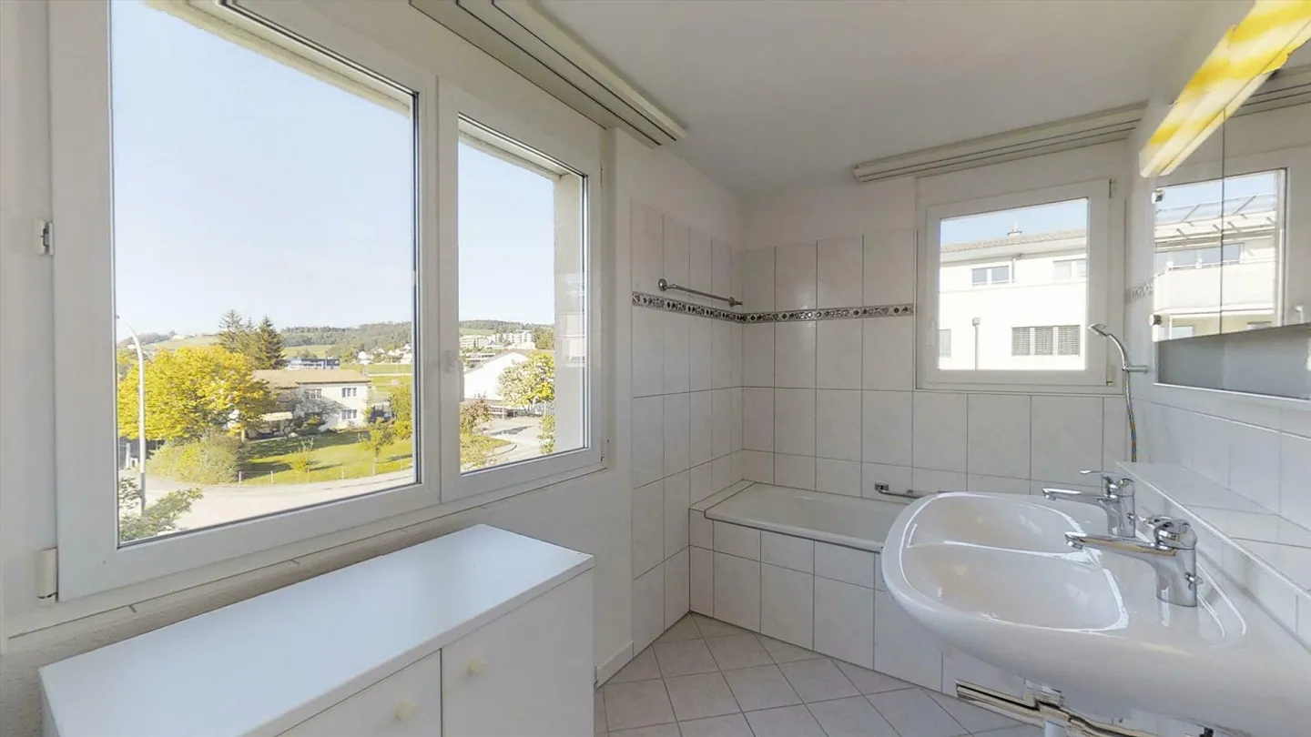 Familial avec beaucoup de lumière du jour - Photo 6 sur 9