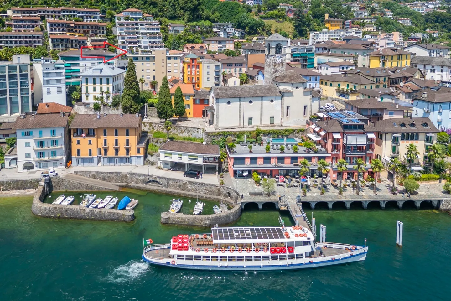 Furnished duplex penthouse with views of Lake Maggiore - Photo 11 of 15