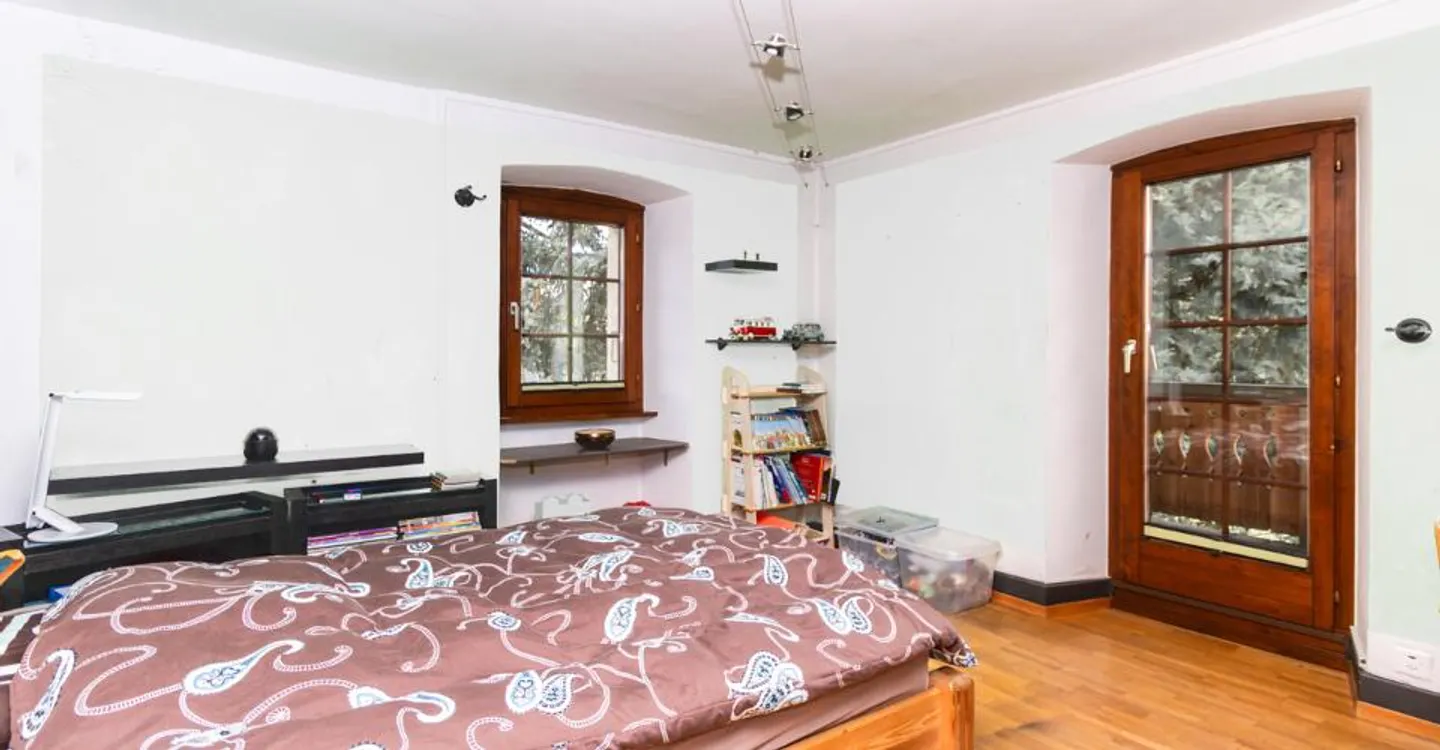 FOR SALE HOUSE WITH CHARACTER 5.5 ROOMS IN CHAMOSON - Photo 6 of 12