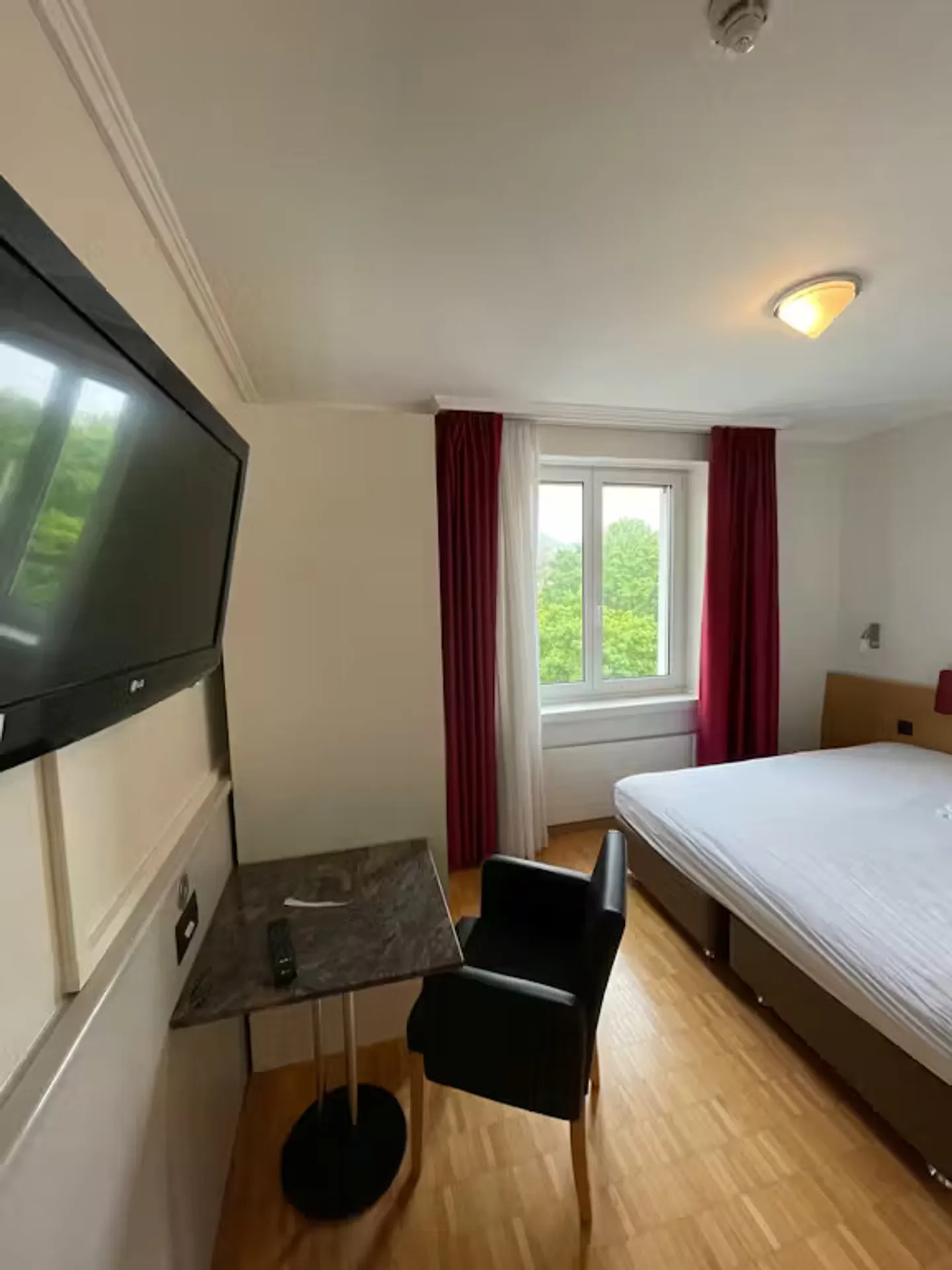 Appartement Chic à Zürich - Photo 2 sur 9