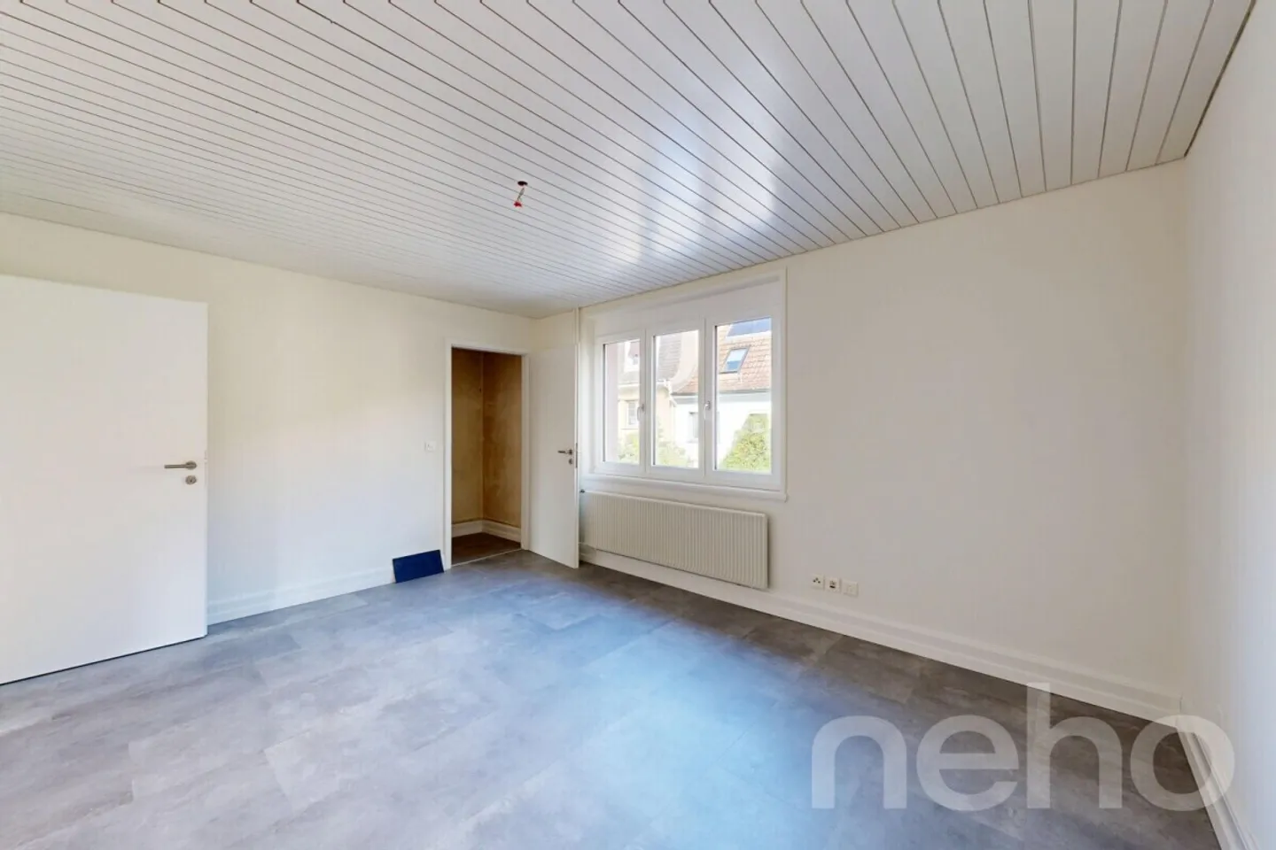Renovated 4.5-room terraced house with garden in Basel - Photo 9 of 12