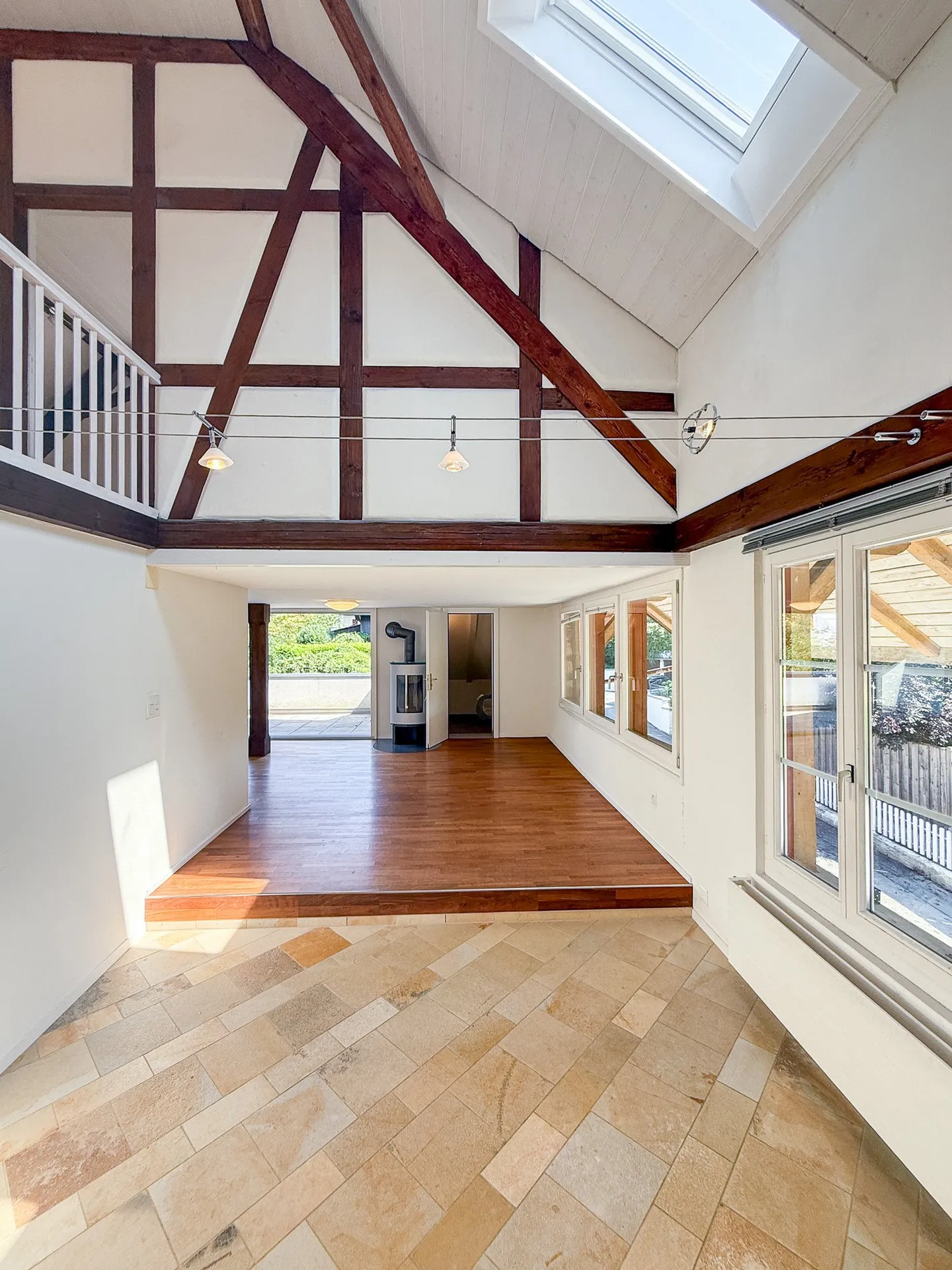 Appartamento duplex con giardino privato, centro del villaggio di Münchenbuchsee - Foto 21 di 43