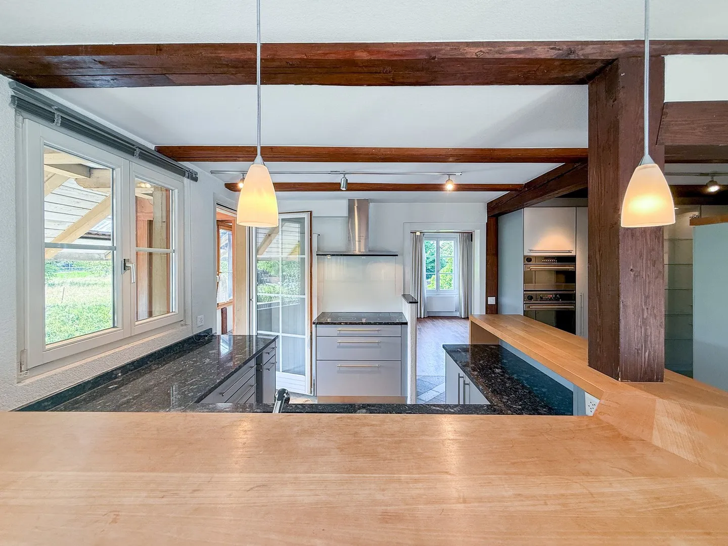 Appartamento duplex con giardino privato, centro del villaggio di Münchenbuchsee - Foto 20 di 43