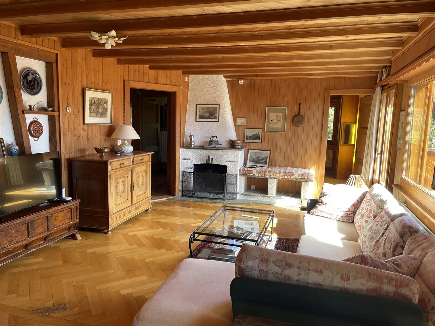 Beautiful chalet near skiing - Photo 5 of 28