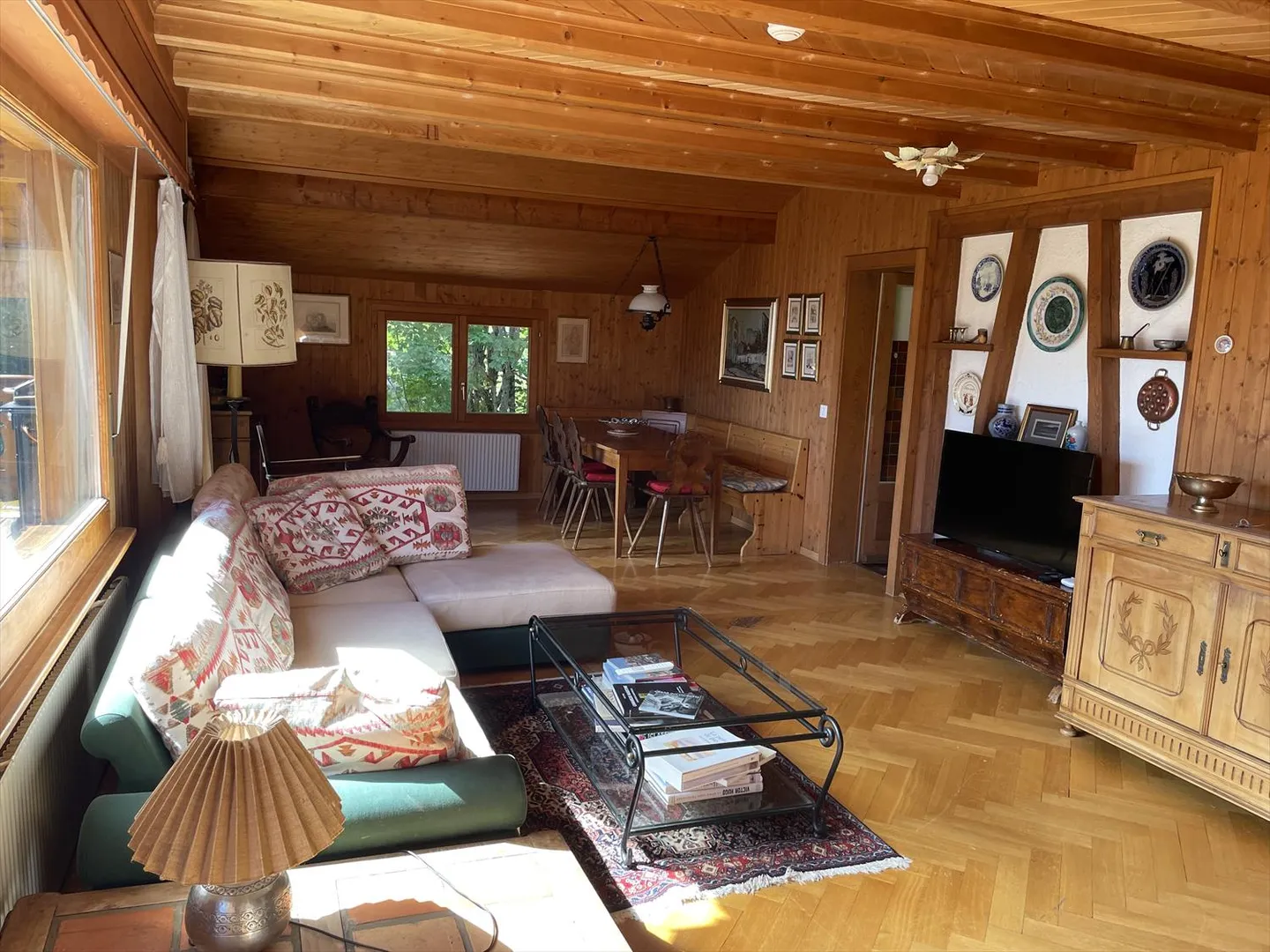 Beautiful chalet near skiing - Photo 8 of 28