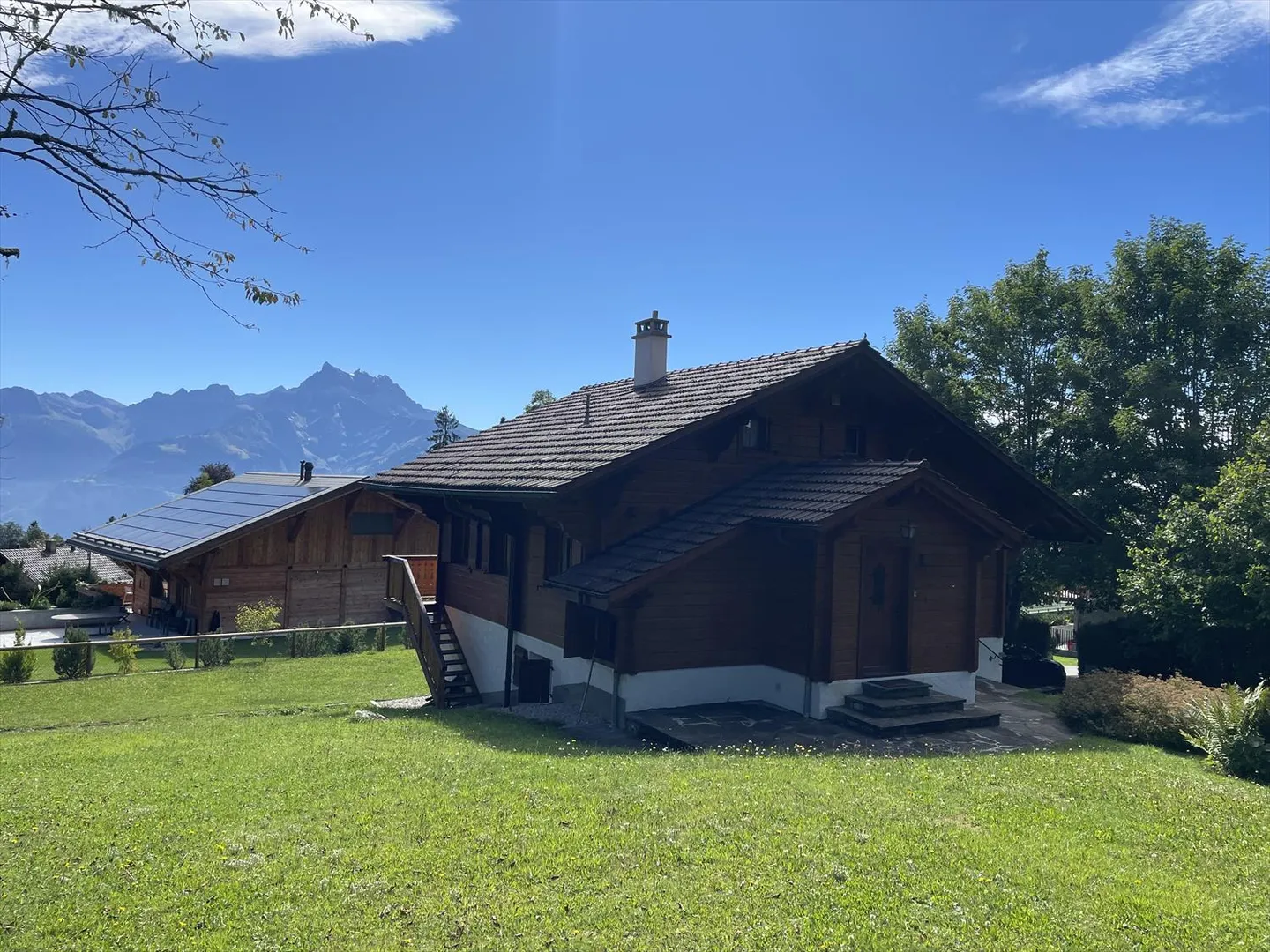 Beautiful chalet near skiing - Photo 26 of 28