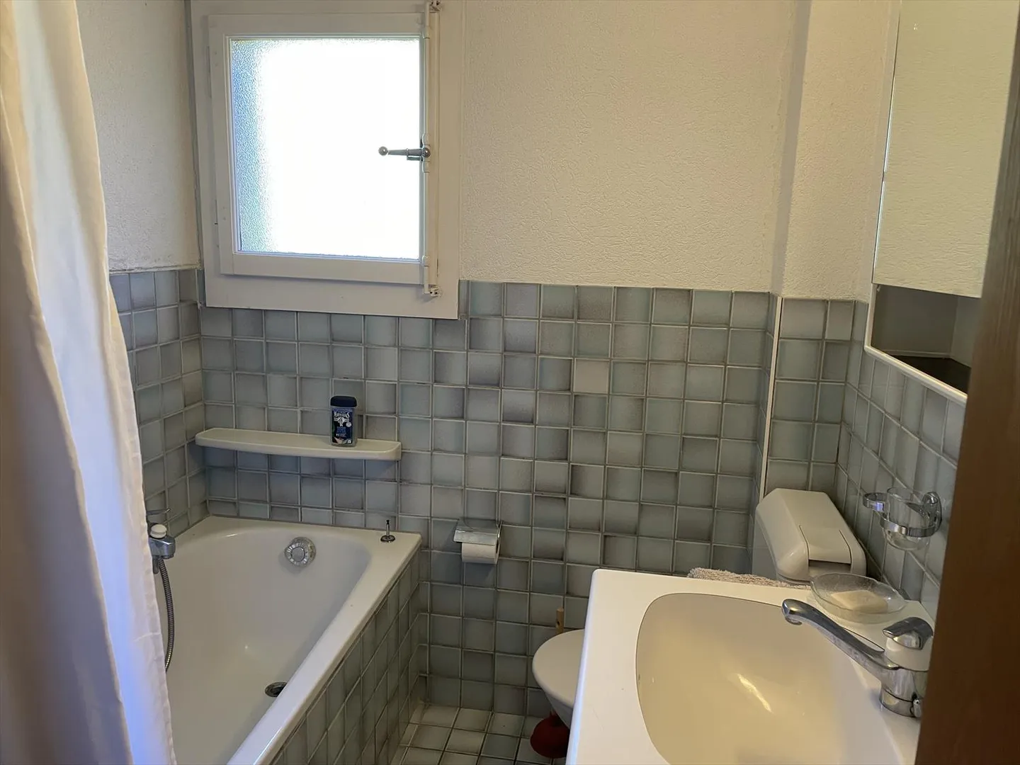 Beautiful chalet near skiing - Photo 14 of 28